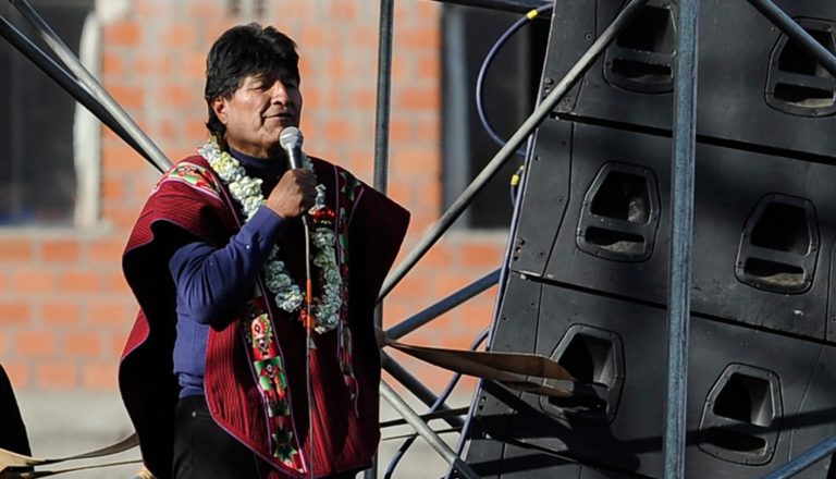 Policía boliviana detiene a padre de menor presuntamente abusada por Evo Morales