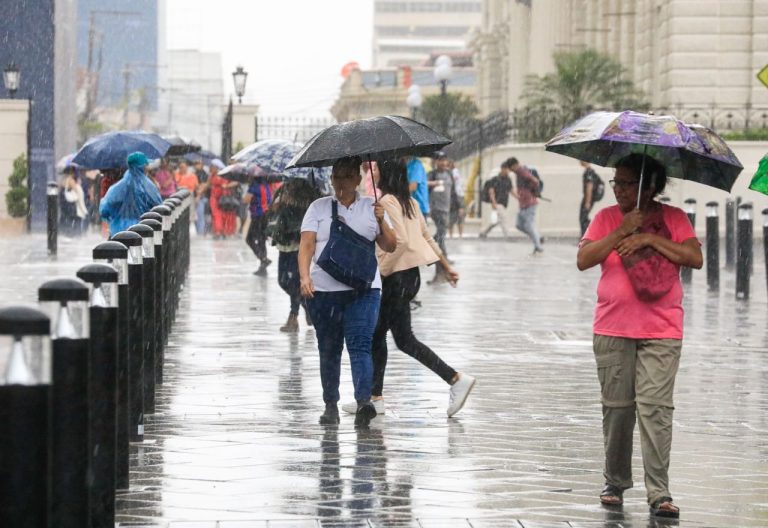 Lluvias continuarán en algunas zonas de El Salvador este sábado