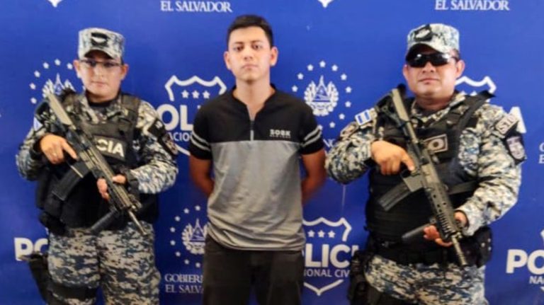 Atacante de estudiante de la UES es acusado de intentar asesinarla