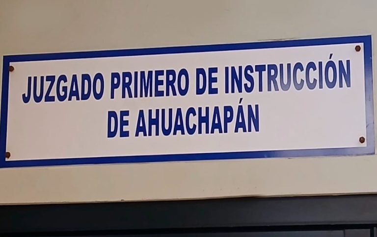 Médicos son enviados a juicio por el delito de lesiones culposas en perjuicio de un menor de edad